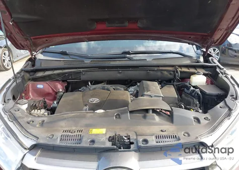 2018 Toyota Highlander Le Plus из США, поврежденный, VIN 5TDZZRFH1JS253793